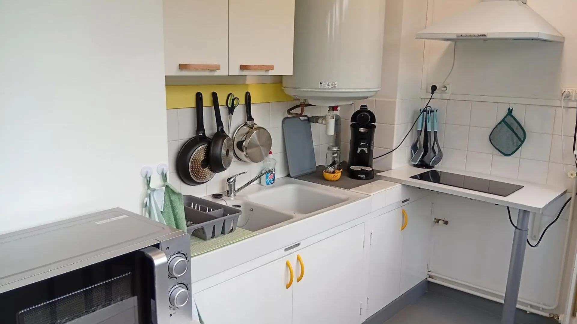 Coucher De Soleil, Gros Matelas, Parking, 2 Lits, Lave-Linge, Wifi, Netflix مازامي 0*,